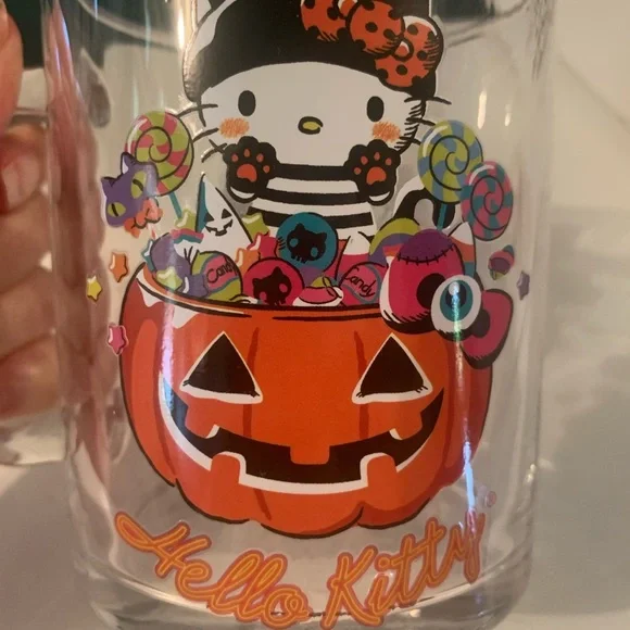 Sanrio Hello Kitty Clear Glass Mug - Picture 4 of 4